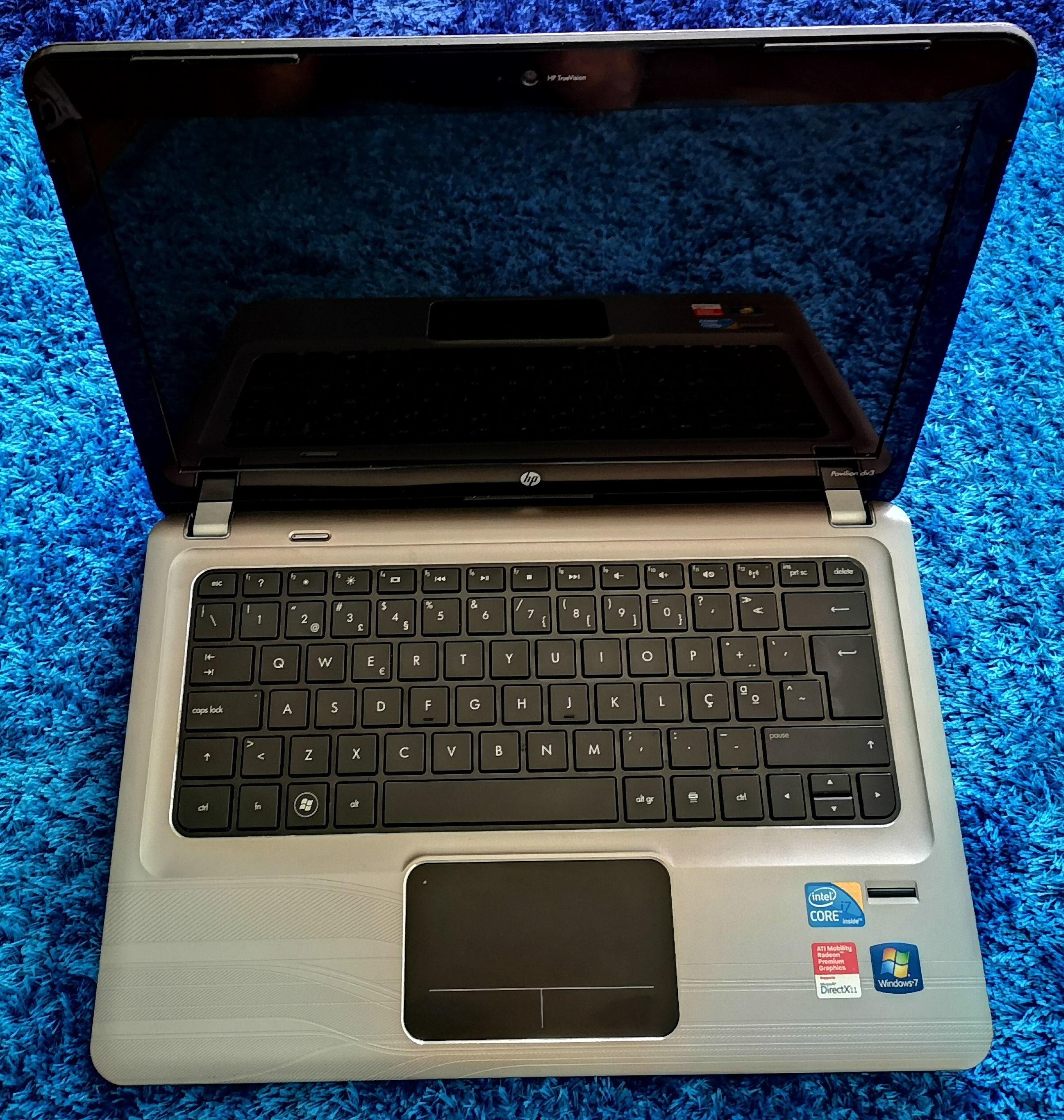 HP Pavilion DV3 4050sp Processador I7 com 4gb de Ram e SSD