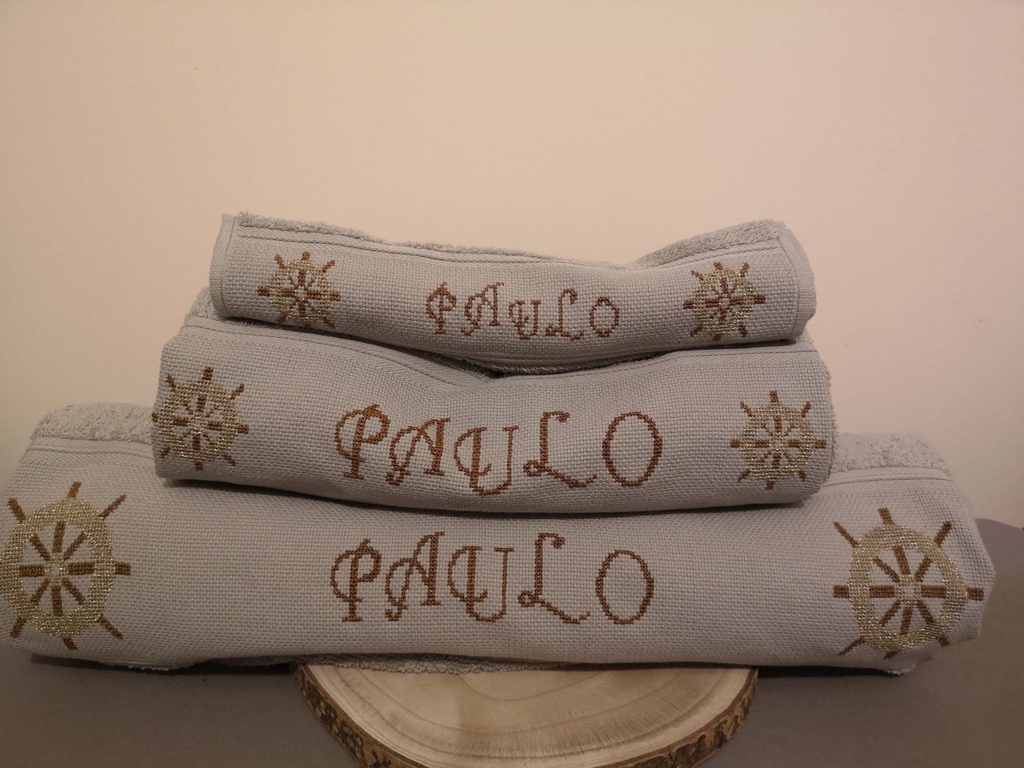 Conjunto Toalhas de banho bordadas à mão - personalizáveis