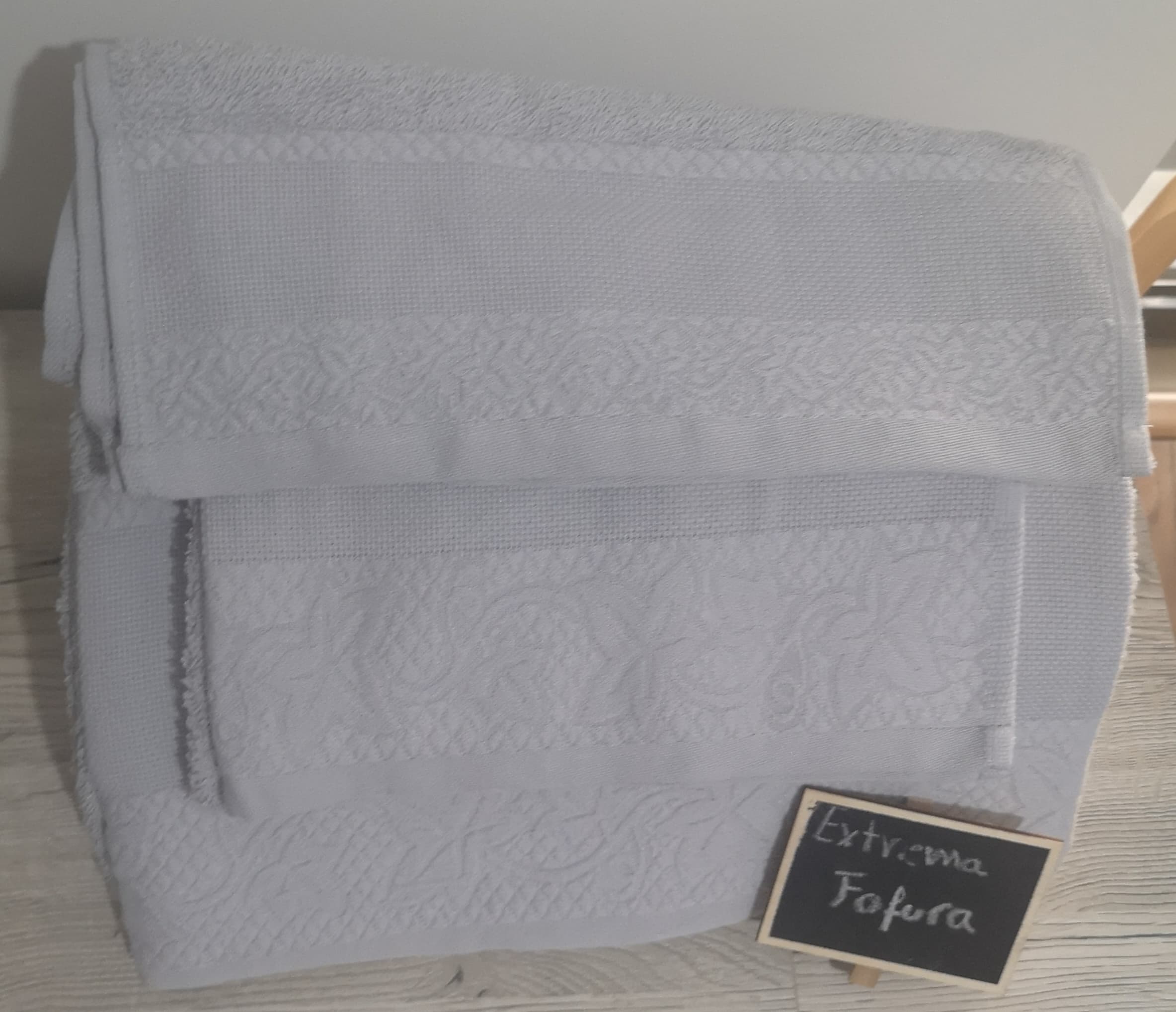 Conjunto Toalhas de banho bordadas à mão - personalizáveis